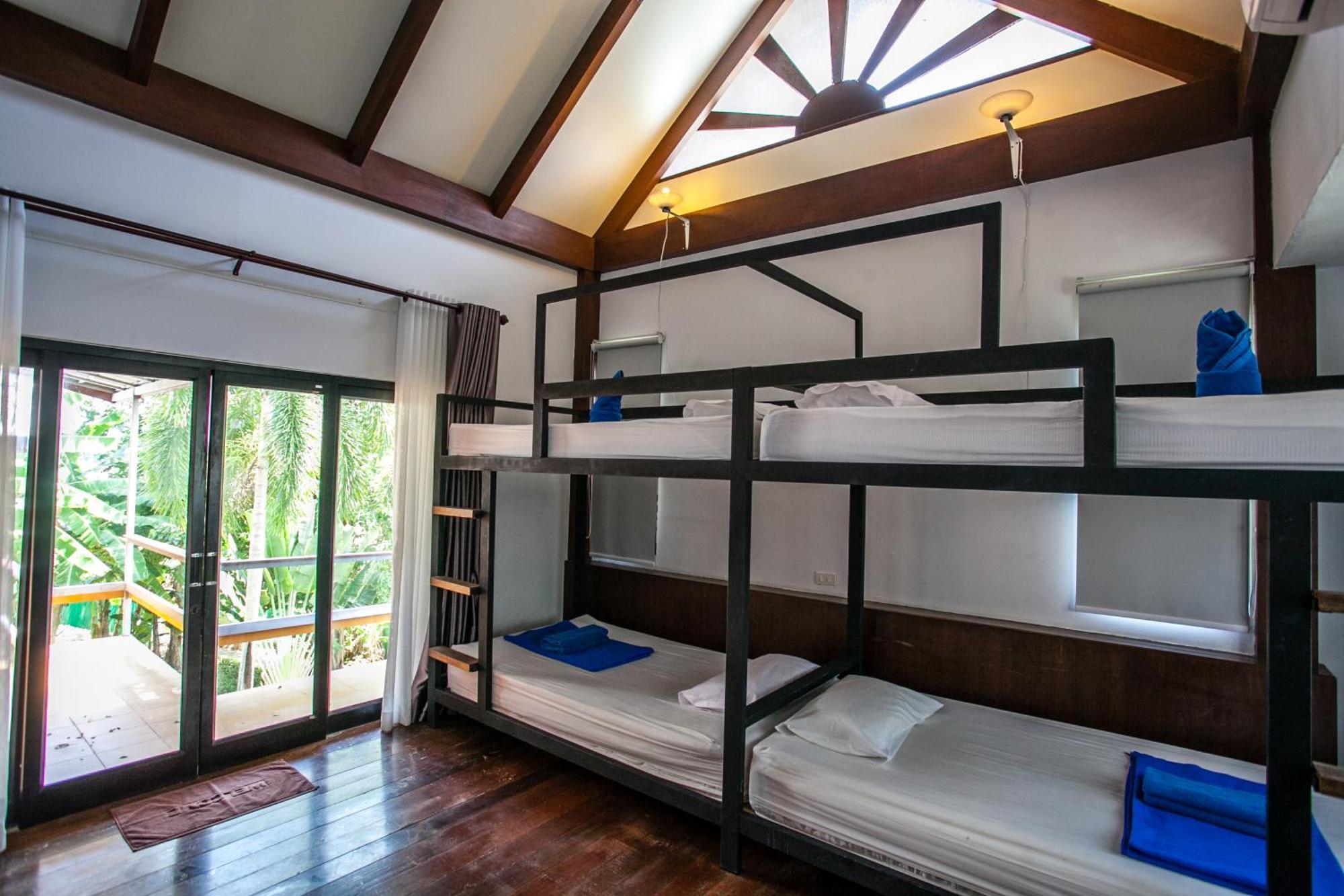 Phitharom Pp Resort Ko Phi Phi Exterior foto