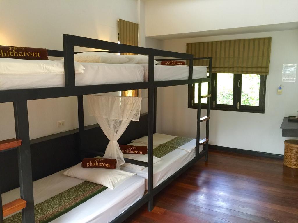 Phitharom Pp Resort Ko Phi Phi Exterior foto